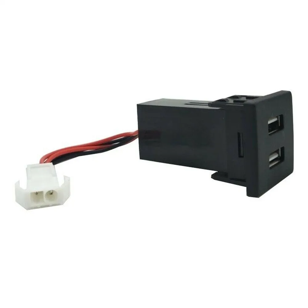 1pc 12V Car Dual USB Charger Socket Light Red Recessed Socket 2.1A Charger Socket Embedded Socket Suitable For T5 2003-2010
1pc 12V Car Dual USB Charger Socket Light Red Recessed Socket 2.1A Charger Socket Embedded Socket Suitable For T5 2003-2010