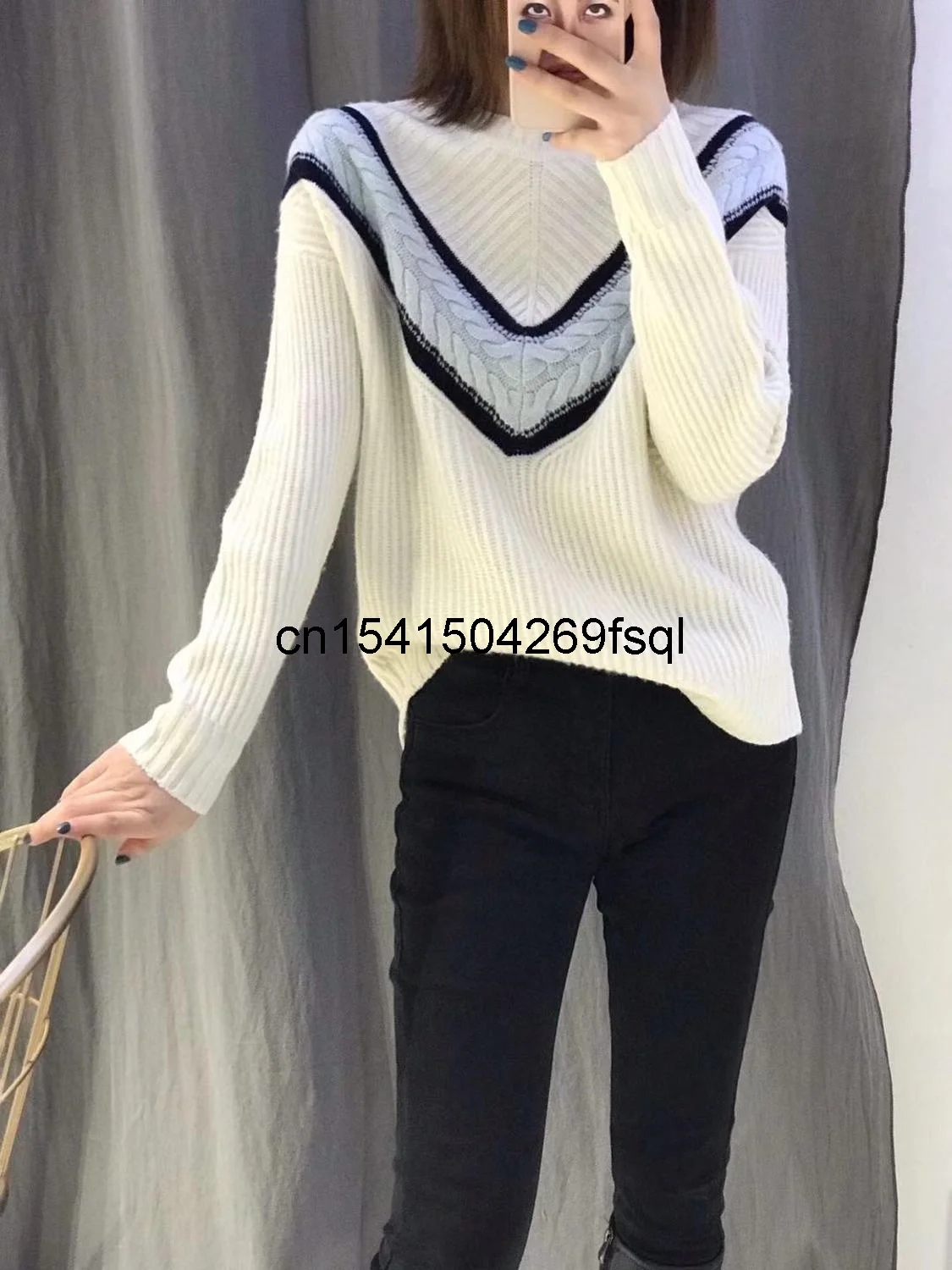 New Pullover Sweater Luxury Brand Design Elegant Sweaters Patchwork Women Runway Sweaters Loose Warm Knitted Tops 2021 New
New Pullover Sweater Luxury Brand Design Elegant Sweaters Patchwork Women Runway Sweaters Loose Warm Knitted Tops 2021 New