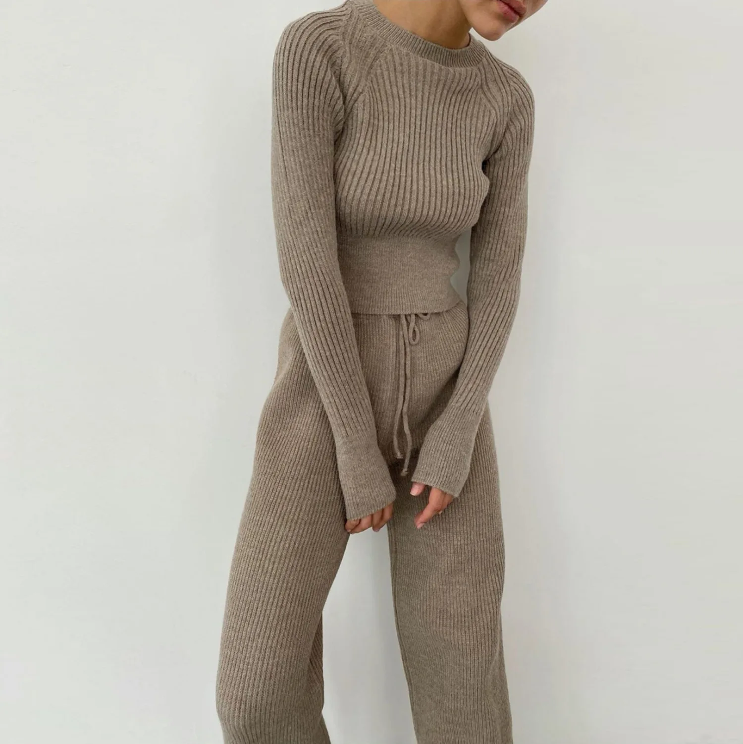 Two Piece Set Women Wide-Leg Pants Long-Sleeved Solid Color Warm Sweater Suit Korean Fashion Clothing Knitted Outfits
Two Piece Set Women Wide-Leg Pants Long-Sleeved Solid Color Warm Sweater Suit Korean Fashion Clothing Knitted Outfits