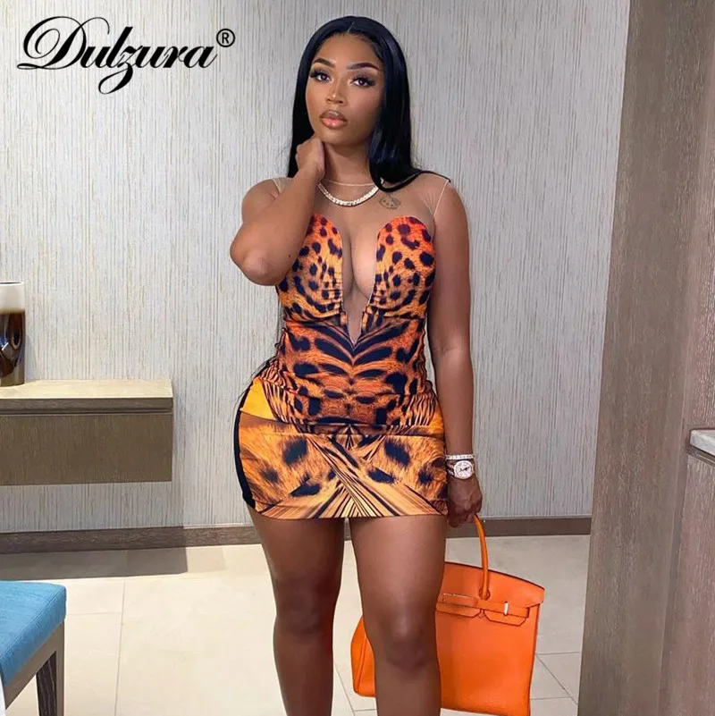 Dulzura Tiger Print Mesh Patchwork Women Sleeveless Mini Dress See Through Sheer Bodycon Sexy Streetwear Party Club 2021 Summer
Dulzura Tiger Print Mesh Patchwork Women Sleeveless Mini Dress See Through Sheer Bodycon Sexy Streetwear Party Club 2021 Summer