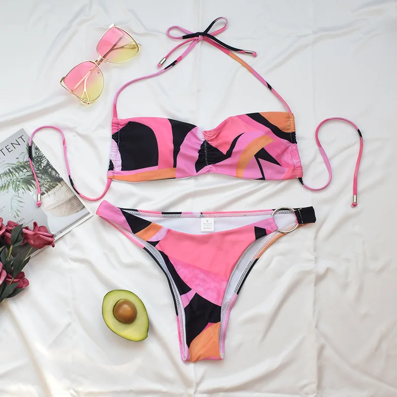 Sexy Bikini Swimsuit 2021 Women Floral Print Beachwear Halter Swimwear High Waist Bathing Suit
Sexy Bikini Swimsuit 2021 Women Floral Print Beachwear Halter Swimwear High Waist Bathing Suit
