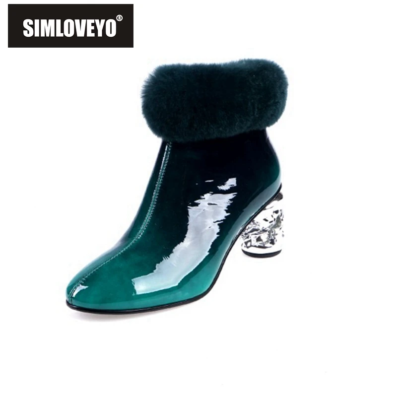 SIMLOVEYO/женские зимние теплые ботильоны из натуральной кожи, с кроличьим мехом, с круглым носком, на необычном каблуке, на молнии, большие разм...
SIMLOVEYO/женские зимние теплые ботильоны из натуральной кожи, с кроличьим мехом, с круглым носком, на необычном каблуке, на молнии, большие разм...