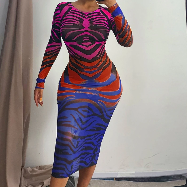 Женское повседневное облегающее платье с длинным рукавом, модное прозрачное длинное платье с круглым вырезом и принтом тигра
Женское повседневное облегающее платье с длинным рукавом, модное прозрачное длинное платье с круглым вырезом и принтом тигра
