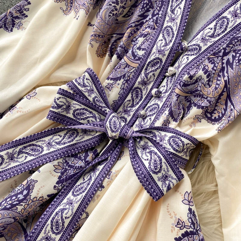 Women Dresses Spring Summer 2021 Runway Fashion Paisley Print Vintage Dress V Neck 3/4 Balloon Sleeve Belted Mini Dress
Women Dresses Spring Summer 2021 Runway Fashion Paisley Print Vintage Dress V Neck 3/4 Balloon Sleeve Belted Mini Dress
