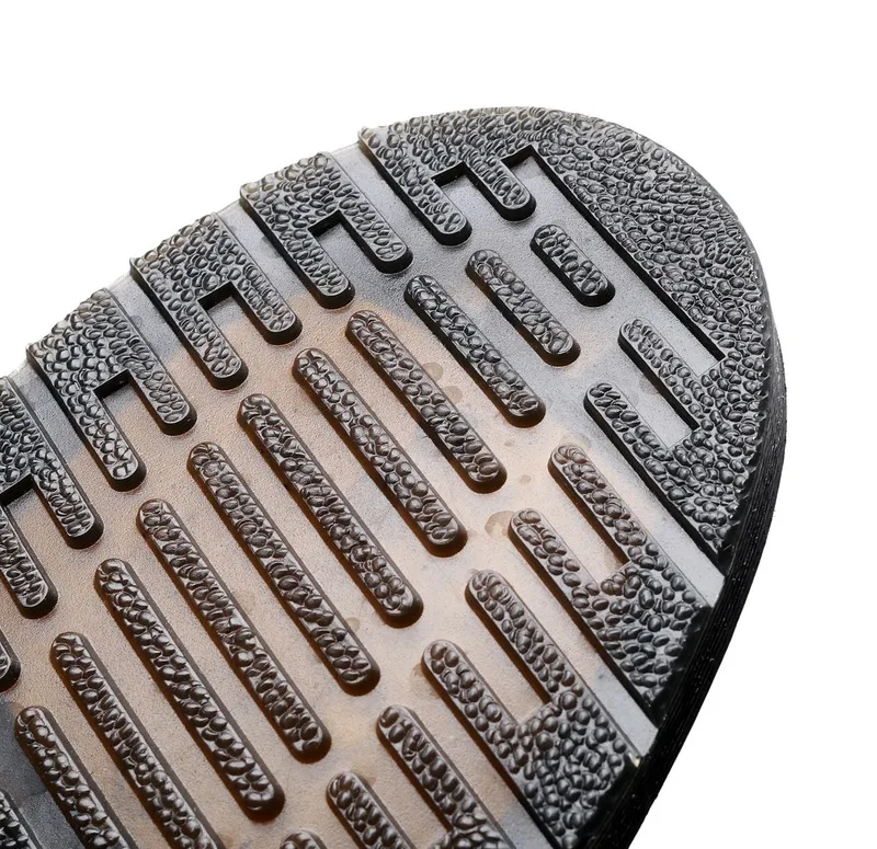 boots women first layer cowhide lychee pattern high top Martin boots trendy outer zipper British couple tooling short boots 
boots women first layer cowhide lychee pattern high top Martin boots trendy outer zipper British couple tooling short boots