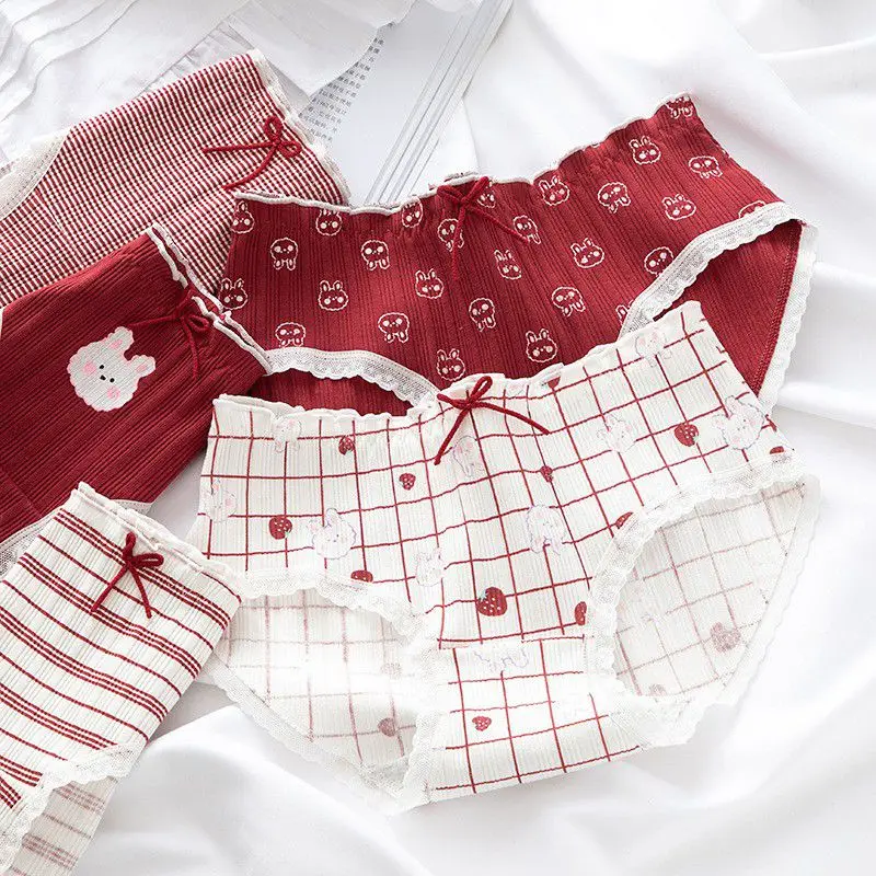 Strawberry Cute Rabbit Print Briefs Thread Girl Underwear Cotton Crotch Mid-Waist Cartoon Student Underwear Women's Lingerie
Strawberry Cute Rabbit Print Briefs Thread Girl Underwear Cotton Crotch Mid-Waist Cartoon Student Underwear Women's Lingerie