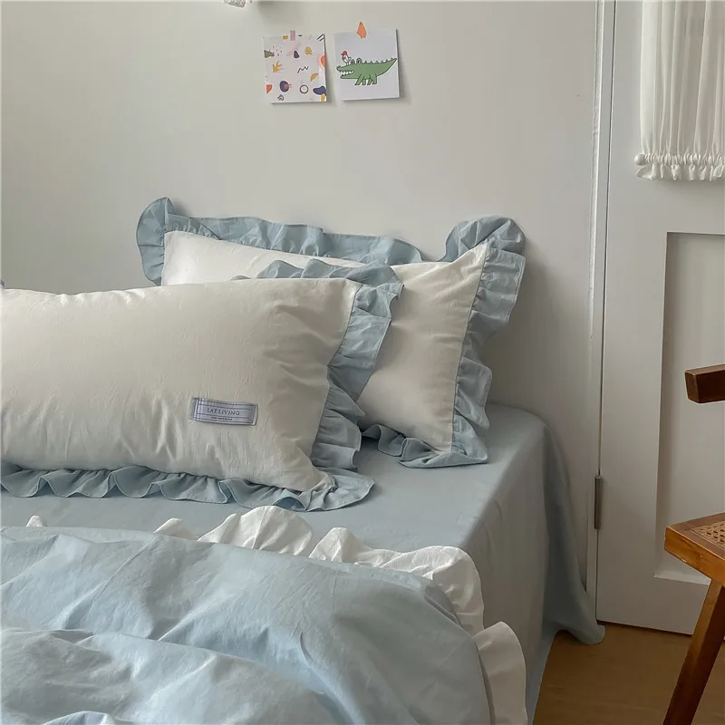 Ins wood ears were covered with a set of princess wind sheets four pieces of cotton cotton girl heart bedding
Ins wood ears were covered with a set of princess wind sheets four pieces of cotton cotton girl heart bedding