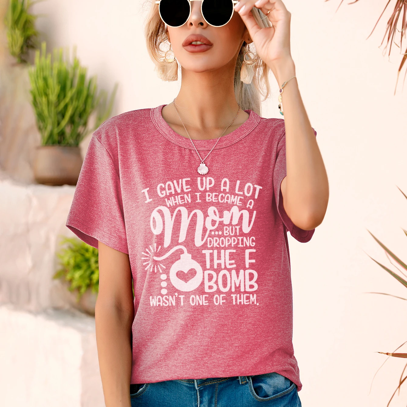 Leisure Korean Style Mom Letter Print Female Clothes Novel Creative Ladies T-Shirt Short Sleeve Ventilate Summer Casual Fashion 
Leisure Korean Style Mom Letter Print Female Clothes Novel Creative Ladies T-Shirt Short Sleeve Ventilate Summer Casual Fashion