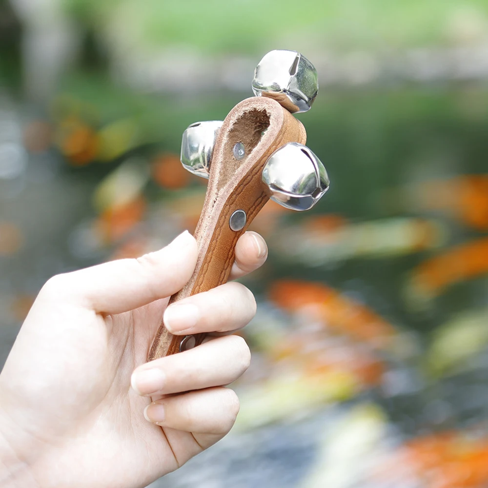 Muslady Handle Bell Shaker Handbell Stick Percussion Musical Toy with 3 Jingle Bells for Children
Muslady Handle Bell Shaker Handbell Stick Percussion Musical Toy with 3 Jingle Bells for Children