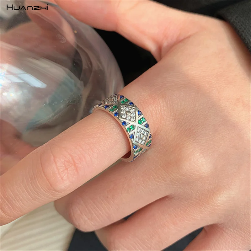 HUANZHI S925 Sterling Silver Colorful Zircon Angel Eye Geometric Opening Finger Rings for Women Men Party Luxury Jewelry Gifts
HUANZHI S925 Sterling Silver Colorful Zircon Angel Eye Geometric Opening Finger Rings for Women Men Party Luxury Jewelry Gifts
