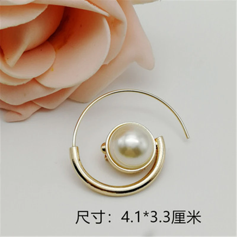2021 New Metal Pin Brooches For Women Jewelry Geometric Gold White Imitation Pearl Concise Accessories Jewelry Brooch for Gift
2021 New Metal Pin Brooches For Women Jewelry Geometric Gold White Imitation Pearl Concise Accessories Jewelry Brooch for Gift