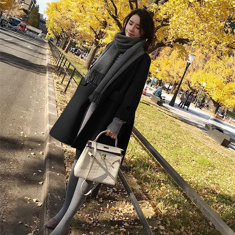 Winter Wool Cashmere Coat Women Warm Outerwear Ladies Black Trench Coats Elegant Female Office Wear Korean Fashion Clothing
Winter Wool Cashmere Coat Women Warm Outerwear Ladies Black Trench Coats Elegant Female Office Wear Korean Fashion Clothing