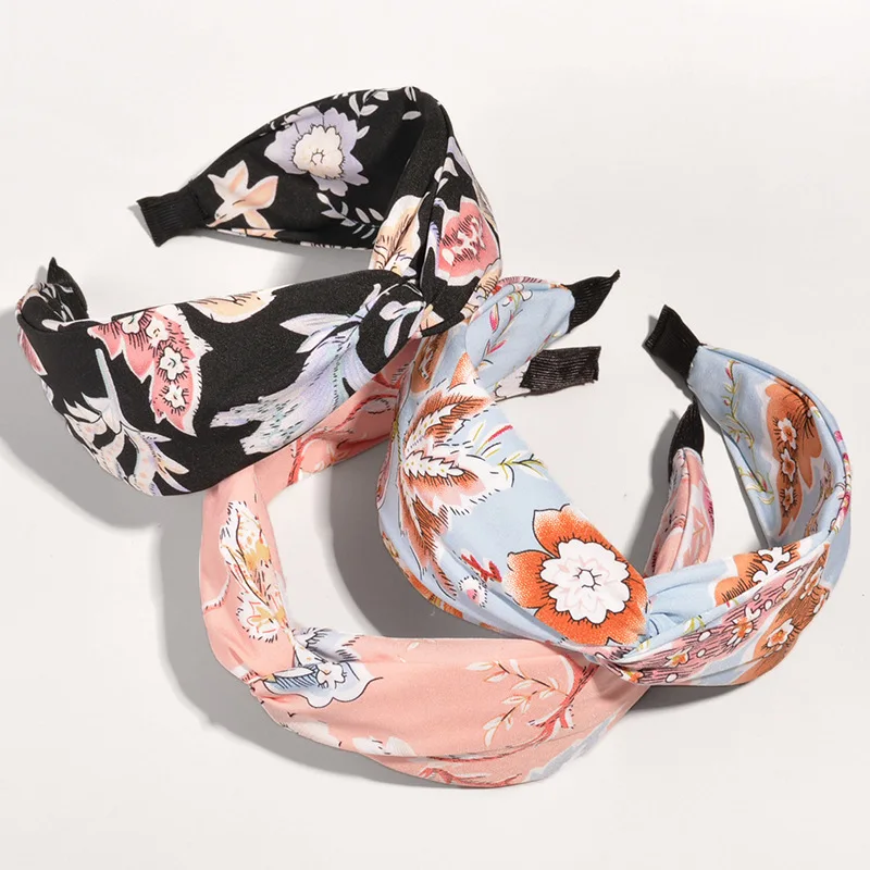 cross-border spring and summer seaside tourism hair hoop fashion print cross wide-brimmed headband trend hair accessories
cross-border spring and summer seaside tourism hair hoop fashion print cross wide-brimmed headband trend hair accessories