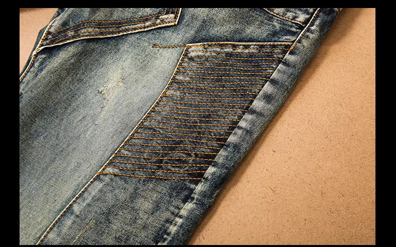European and American retro jeans men stitching beggar old patch loose straight trousers motorcycle trousers
European and American retro jeans men stitching beggar old patch loose straight trousers motorcycle trousers