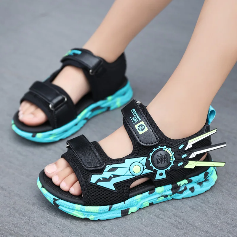 

2021 Fashion Summer Beach Shoes Boys Mesh Breathable Mecha Children Sandals Outdoor Casual Velcro Cool Sandal Kids Catwalk shoes