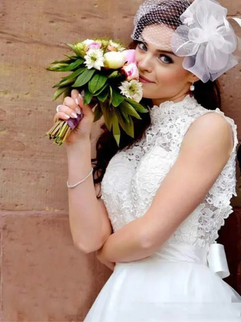 Пляжные свадебные платья Boho короткие кружевные трапециевидной формы с высоким