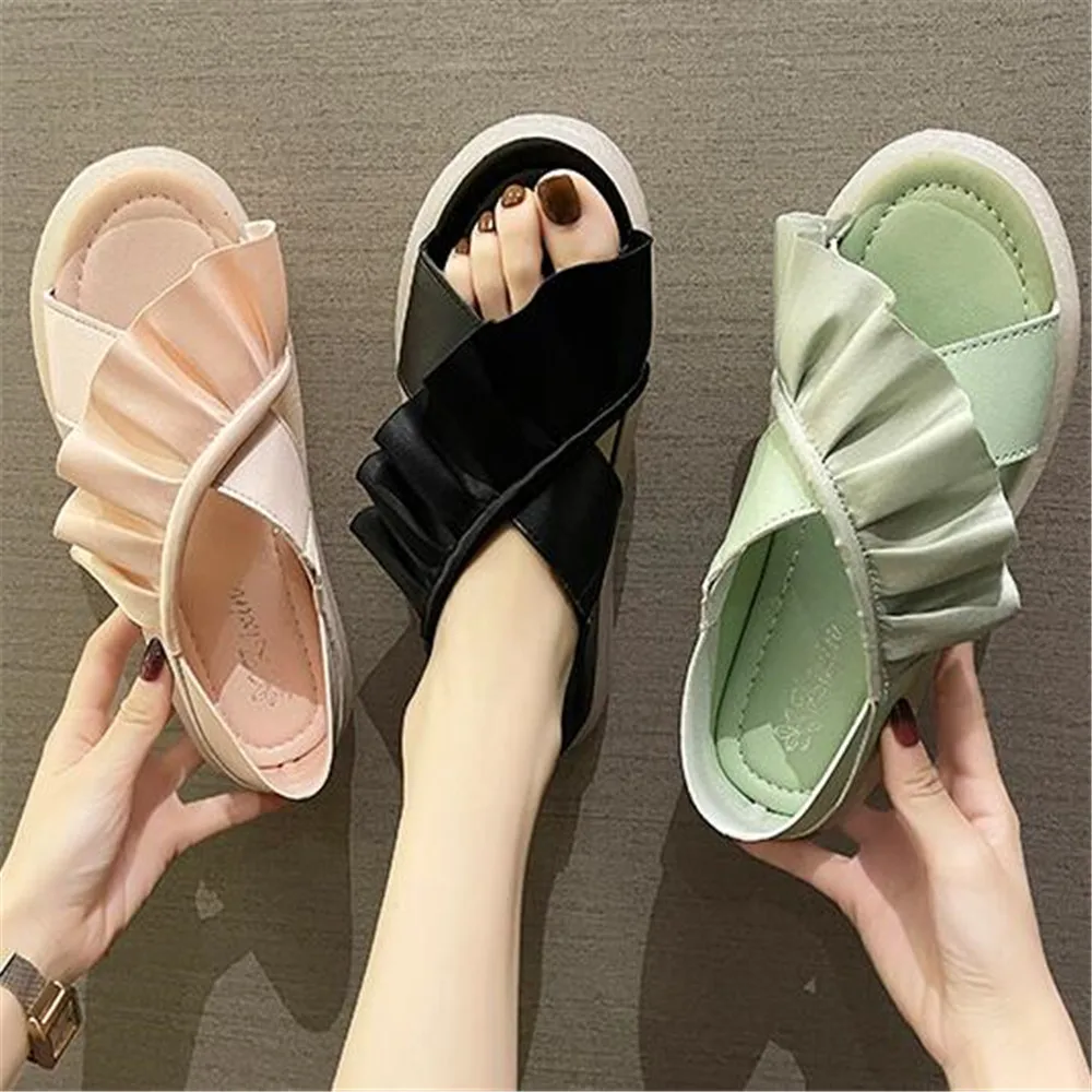 Summer Comfy Slip On Rome Two Wear Cross Sandals Female Flat Casual Beach Shoes For Woman Classics Non-Slip Lightweight Sandals
Summer Comfy Slip On Rome Two Wear Cross Sandals Female Flat Casual Beach Shoes For Woman Classics Non-Slip Lightweight Sandals