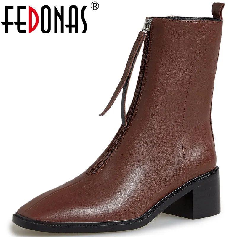 FEDONAS 2021 Winter Female Shoes Woman Genuine Leather Zipper Newest Thick Heels Ankle Boots Concise Party Working Ankle Boots
FEDONAS 2021 Winter Female Shoes Woman Genuine Leather Zipper Newest Thick Heels Ankle Boots Concise Party Working Ankle Boots