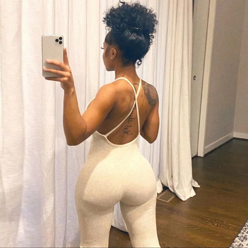 Lady Ribbed Knitted Jumpsuit Spring Summer Sexy Sleevesless Backless Cross Bandage Bodysuits 2021 Women Patchwork Bodycon Romper
Lady Ribbed Knitted Jumpsuit Spring Summer Sexy Sleevesless Backless Cross Bandage Bodysuits 2021 Women Patchwork Bodycon Romper