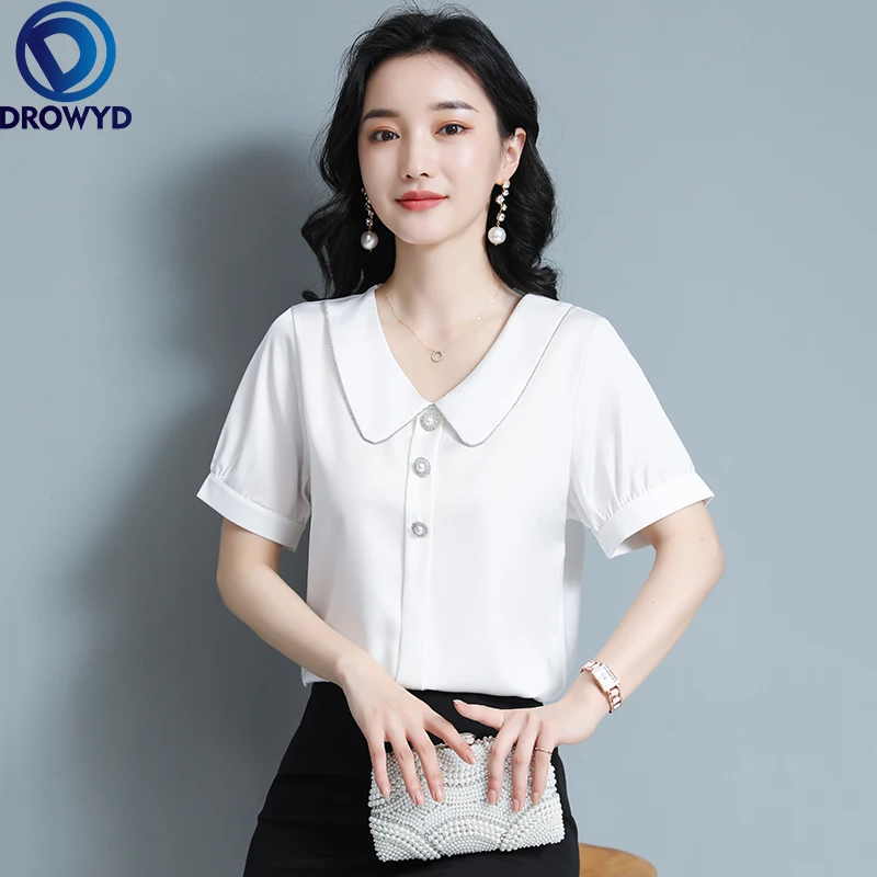 Fashion New White Shirt Women's Mercerized Satin 2021 Summer New Fashion Temperament Short-sleeved Pullover V-neck Blouse Tops
Fashion New White Shirt Women's Mercerized Satin 2021 Summer New Fashion Temperament Short-sleeved Pullover V-neck Blouse Tops