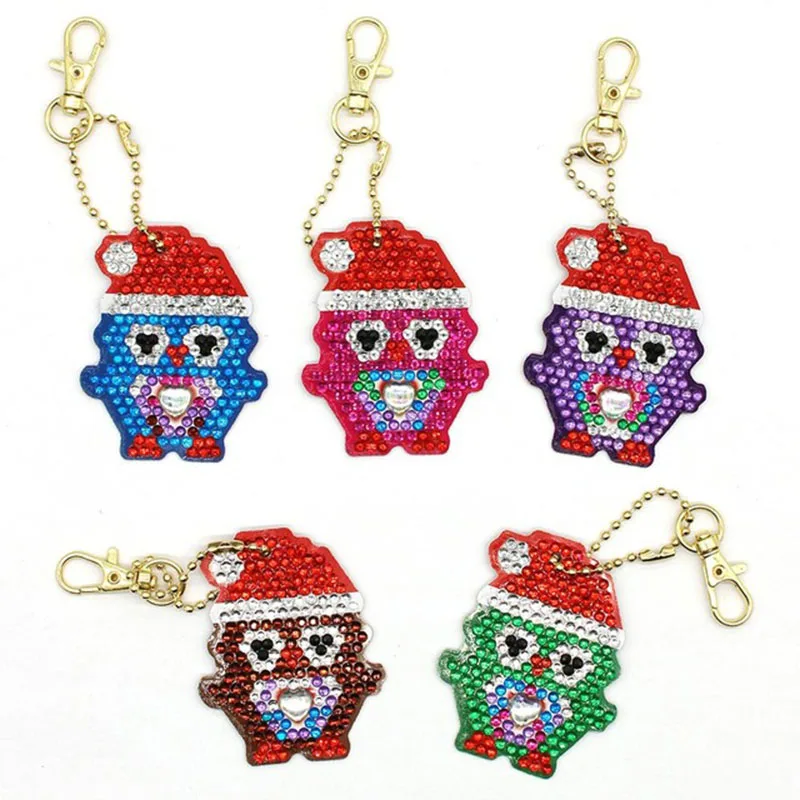 New Designs Diamond Keychain Christmas 5D Diamond Painting Mosaic DIY Daimond Embroidery Bag Pendant Ornament Jewelry Gift
New Designs Diamond Keychain Christmas 5D Diamond Painting Mosaic DIY Daimond Embroidery Bag Pendant Ornament Jewelry Gift