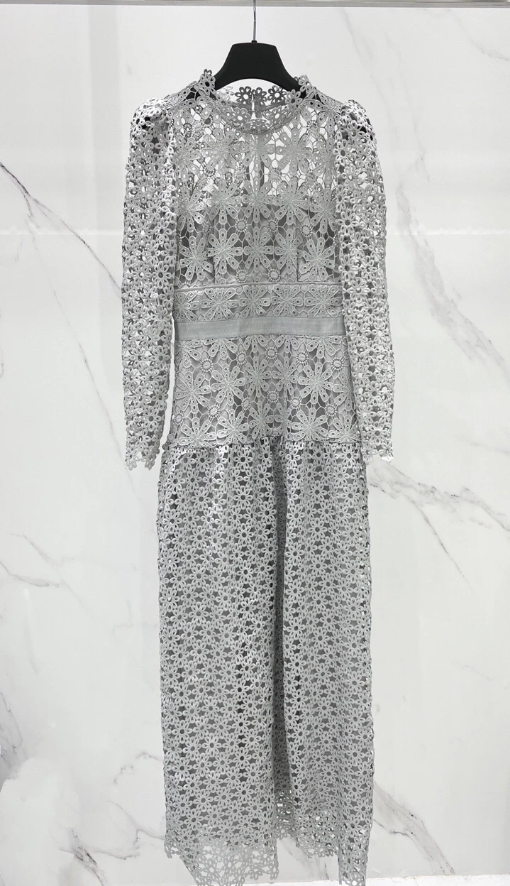 High Quality Lace O-Neck Puff Sleeve Women Dress Hollow Out Long Skirts Sexy Elegant Haute Couture Tunic Bohemian Runway Clothes
High Quality Lace O-Neck Puff Sleeve Women Dress Hollow Out Long Skirts Sexy Elegant Haute Couture Tunic Bohemian Runway Clothes