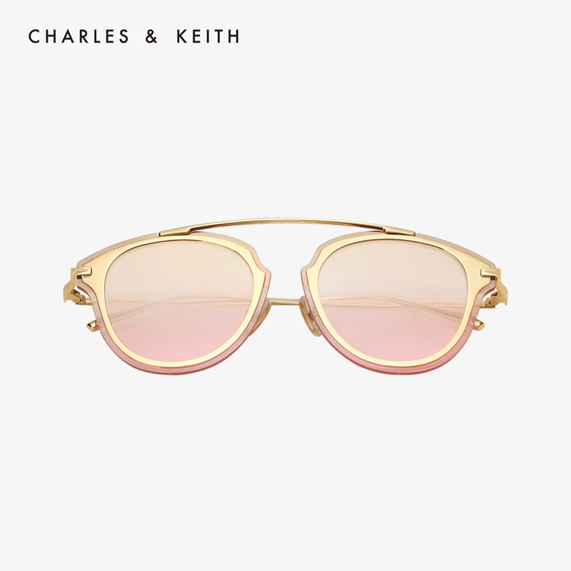 CHARLES&KEITH Женские Солцезазщитные очки CK3-21280307 Градиентная Линза Модные Солцезазщитные очки
CHARLES&KEITH Женские Солцезазщитные очки CK3-21280307 Градиентная Линза Модные Солцезазщитные очки