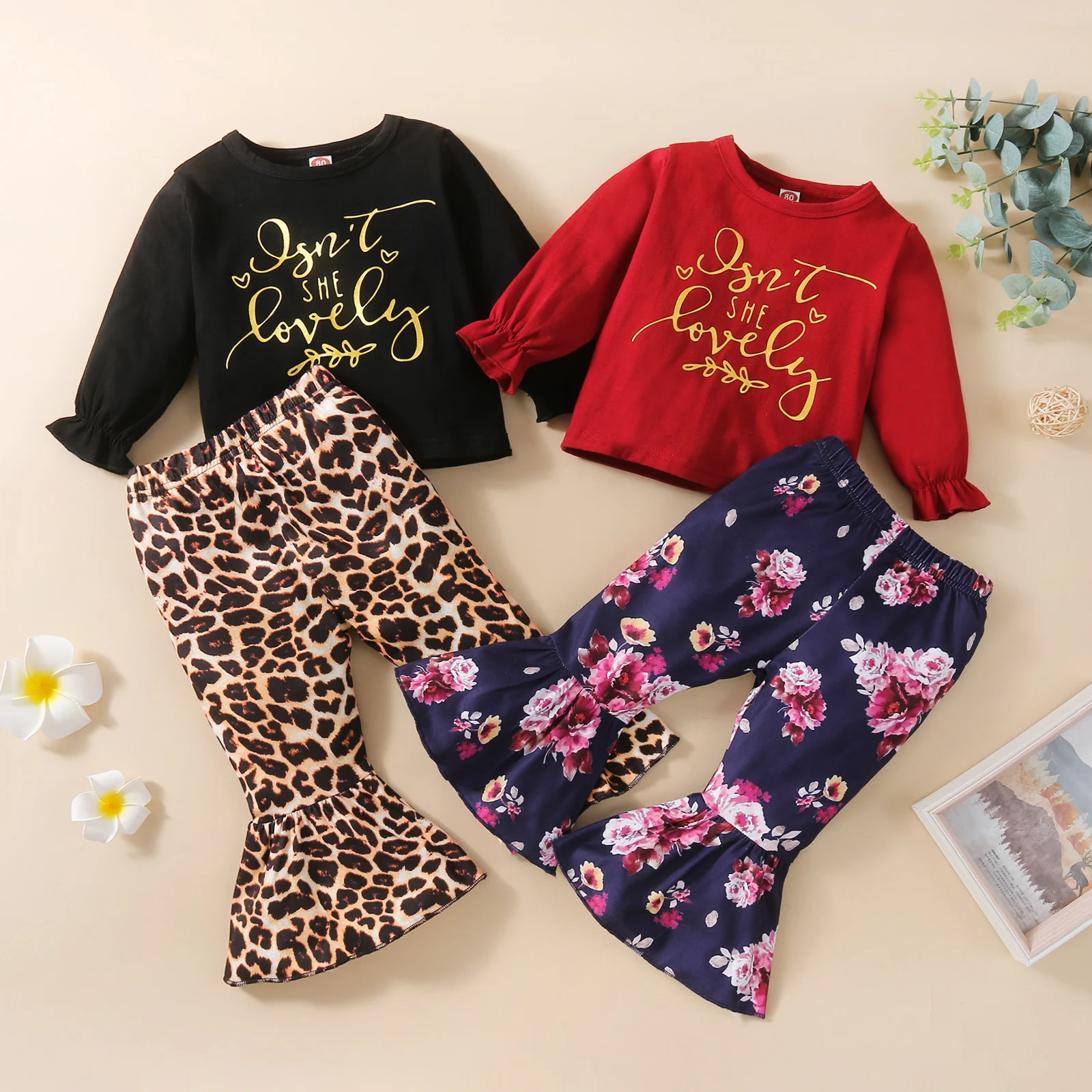 Комплект одежды для новорожденных девочек, футболка и брюки, Топ с длинным рукавом и леопардовые расклешенные штаны с цветами
Комплект одежды для новорожденных девочек, футболка и брюки, Топ с длинным рукавом и леопардовые расклешенные штаны с цветами