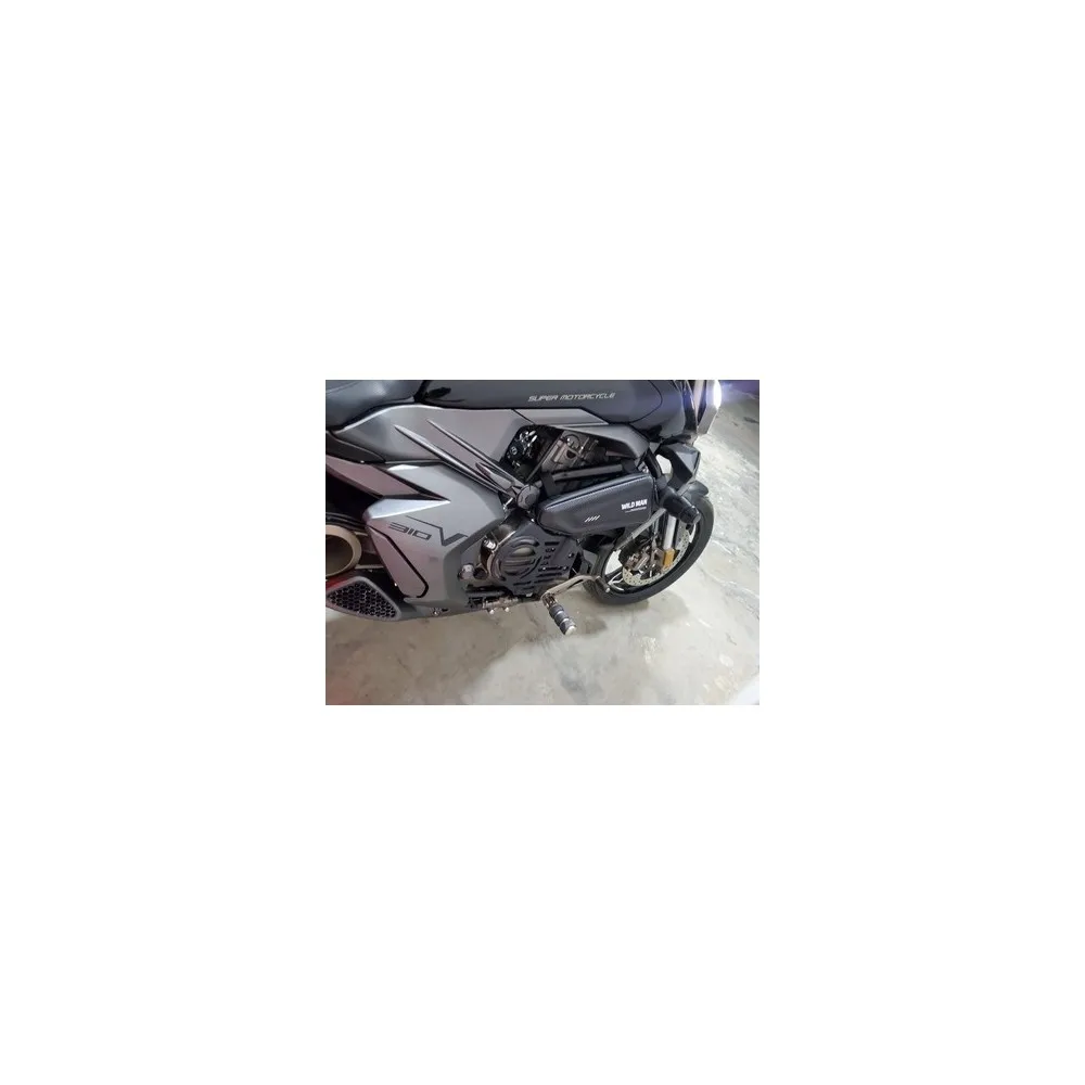 Applicable to Benali 502c 302S 752S Lion 500 250 Huanglong 600 Motorcycle Side Bag Kit
Applicable to Benali 502c 302S 752S Lion 500 250 Huanglong 600 Motorcycle Side Bag Kit