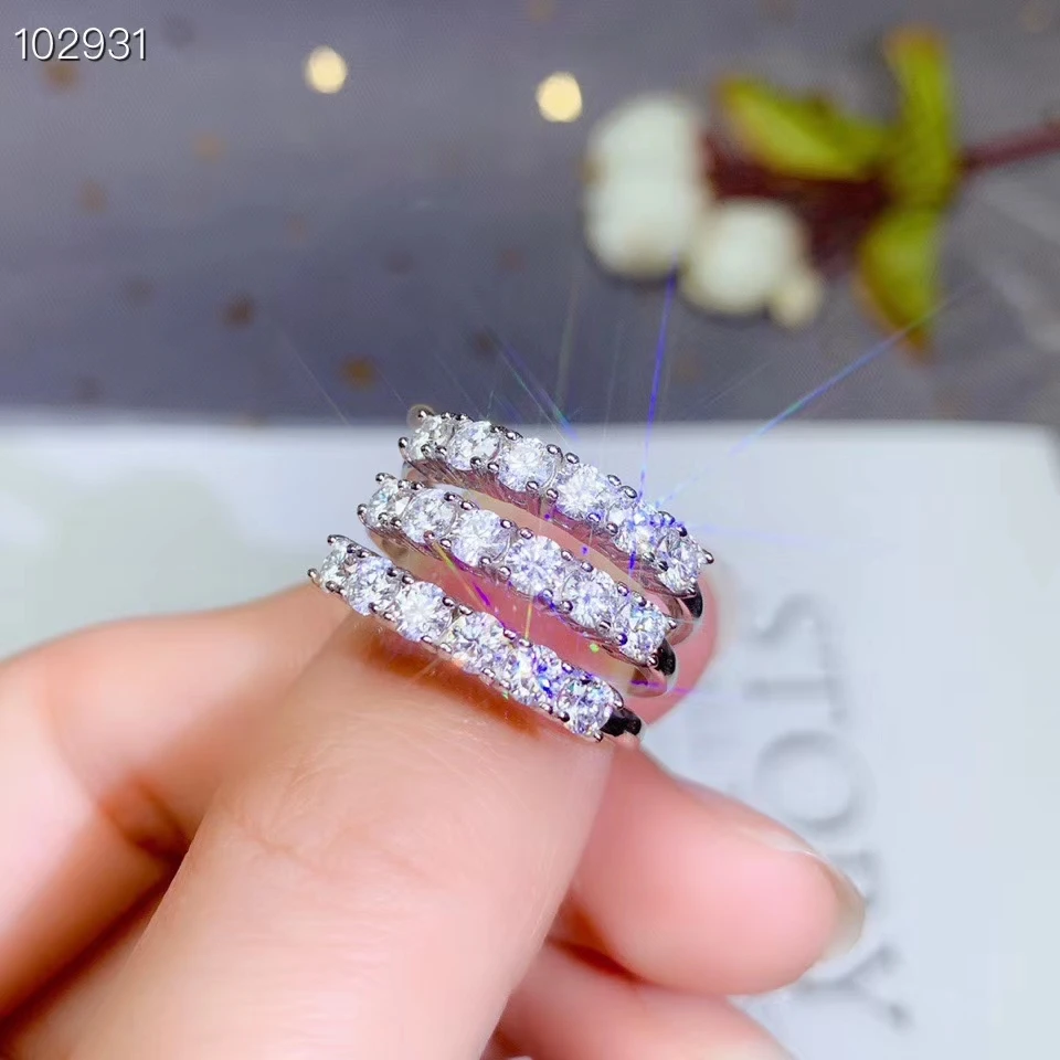 Moissanite ring real 925 silver for women jewelry shiny gem for wedding birthday gift luxury Christmas gift
Moissanite ring real 925 silver for women jewelry shiny gem for wedding birthday gift luxury Christmas gift