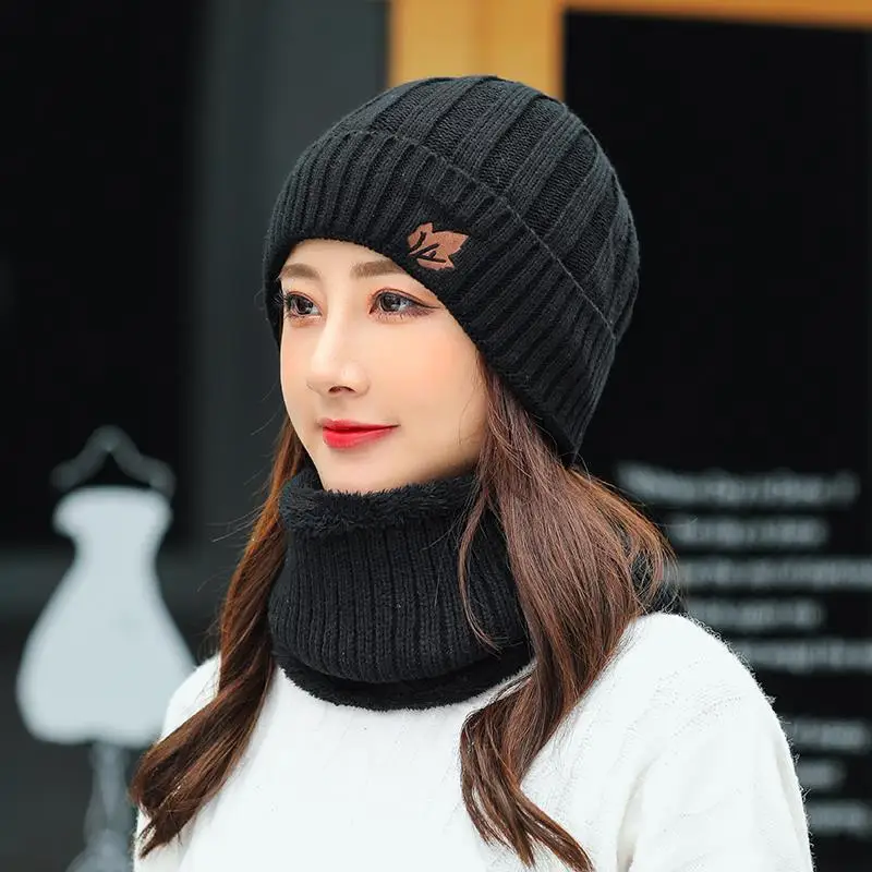 

Female tide upset to keep warm in winter knitting hat han edition joker hat ms qiu dong season cycling against the cowl