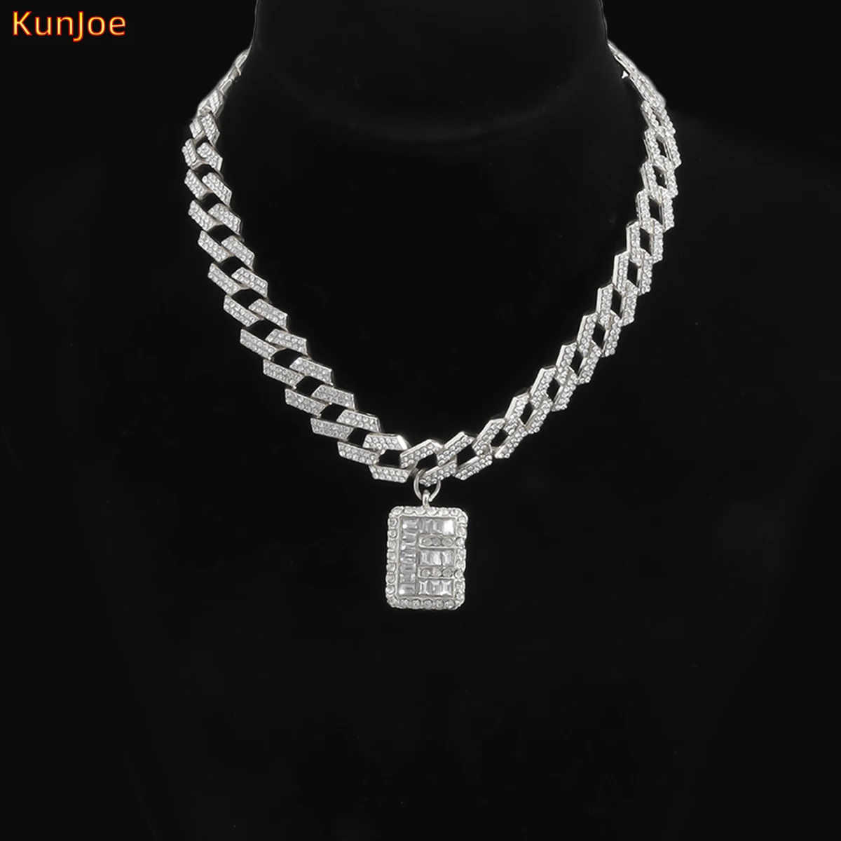 KunJoe Cute Simple Chain Link Pendant Necklace for Women Silver Color Fashion Goth Jewelry Gift Punk Cuban Rhinestone Necklace
KunJoe Cute Simple Chain Link Pendant Necklace for Women Silver Color Fashion Goth Jewelry Gift Punk Cuban Rhinestone Necklace