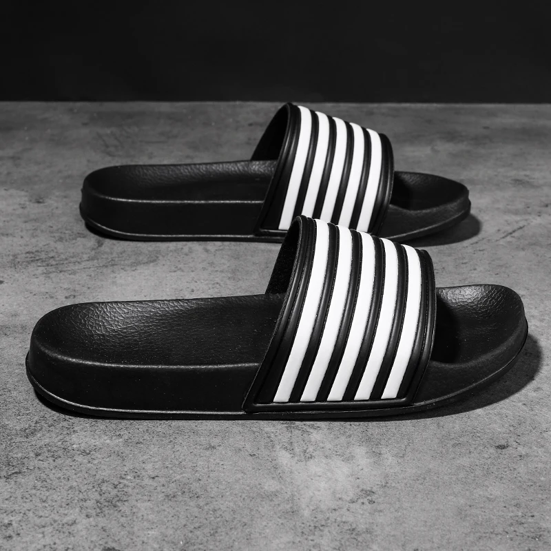 Breathable Men's Shoes Outdoor Thick Bottom Home Non-slip Light Wear-resistant Designer Summer Men New 2021 Indoor Slippers
Breathable Men's Shoes Outdoor Thick Bottom Home Non-slip Light Wear-resistant Designer Summer Men New 2021 Indoor Slippers