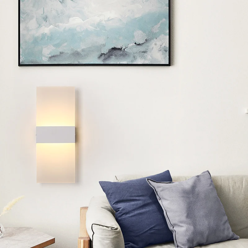 LED Fashionable Wall Lamp Bedroom Bedside Stairs Corridor Simple Wall light 110V 220V Decorative Wall light
LED Fashionable Wall Lamp Bedroom Bedside Stairs Corridor Simple Wall light 110V 220V Decorative Wall light