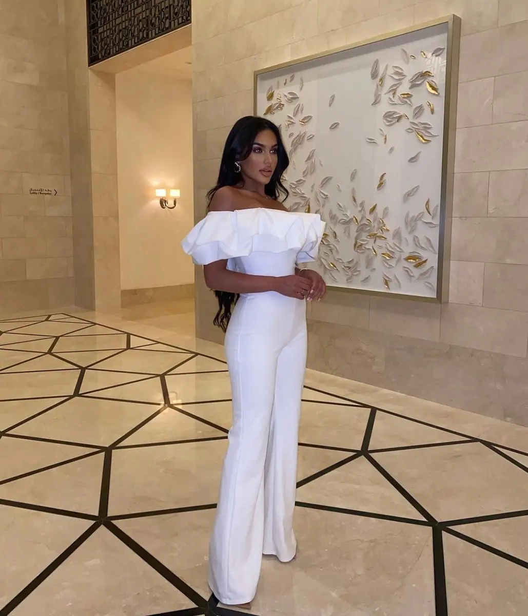 Rompers Womens Jumpsuit Off Shoulder Plus Size Elegant Overalls For Women White One Piece Suit Summer Wide Leg Pants Combinaison
Rompers Womens Jumpsuit Off Shoulder Plus Size Elegant Overalls For Women White One Piece Suit Summer Wide Leg Pants Combinaison