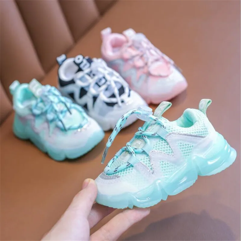 Children's shoes 2021 spring and autumn pure color mesh ventilation sports shoes boys and girls soft sole non slip casual shoes
Children's shoes 2021 spring and autumn pure color mesh ventilation sports shoes boys and girls soft sole non slip casual shoes