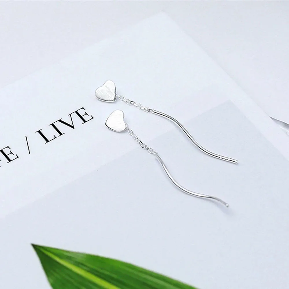 Contracted Fashion Stud Earrings Charm Of Temperament Heart Shape Female Temperament Simple Hand-Made Fine Jewelry Earrings
Contracted Fashion Stud Earrings Charm Of Temperament Heart Shape Female Temperament Simple Hand-Made Fine Jewelry Earrings