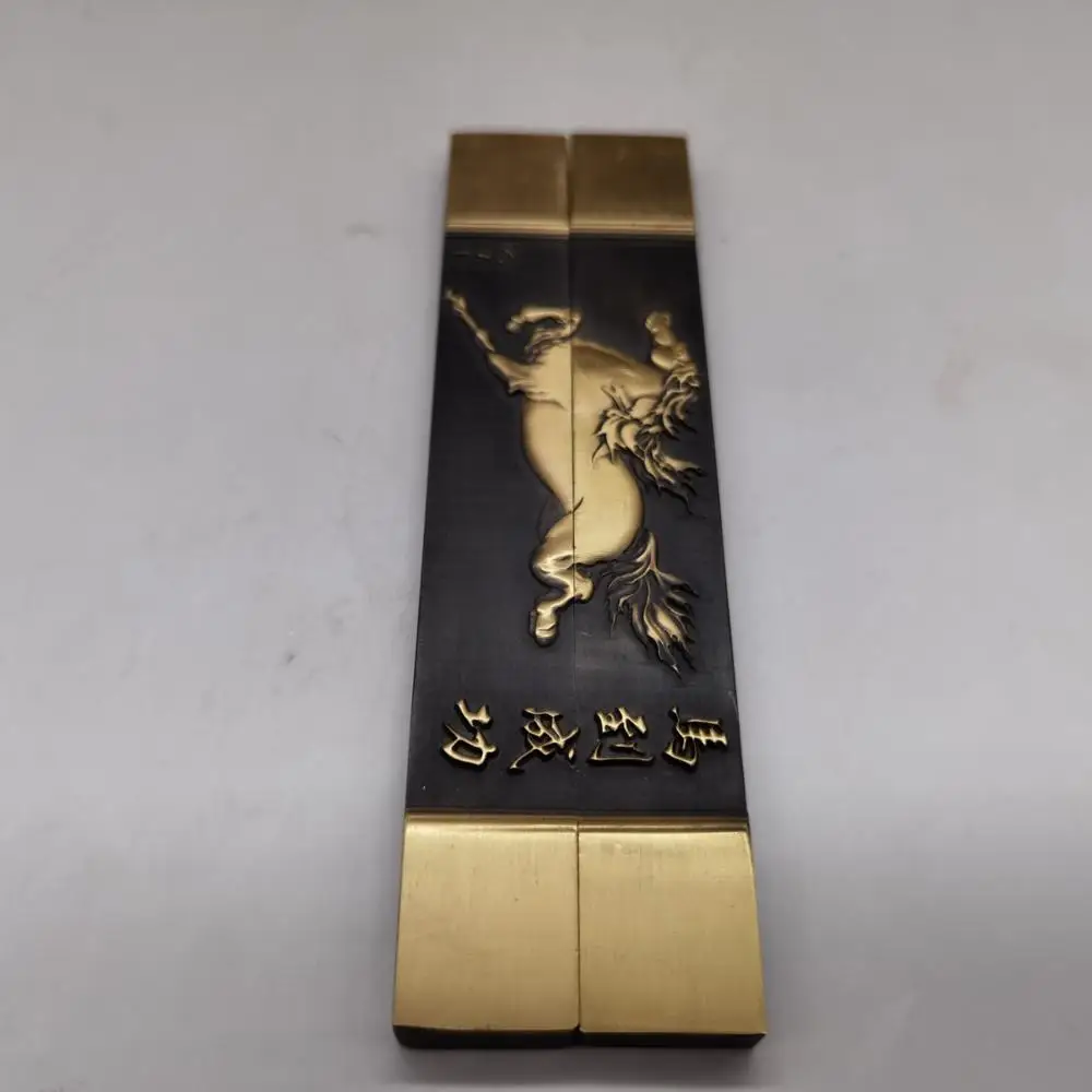 China painting calligraphy auxiliary tool make paper smooth metal crafts Paperweight-achieve immediate victory-Paper weight
China painting calligraphy auxiliary tool make paper smooth metal crafts Paperweight-achieve immediate victory-Paper weight