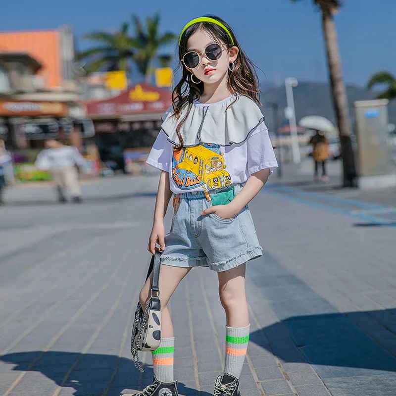 Kids Girls Cartoon Print School Bus Short Sleeve Cotton Tops 8 10 years 2021 Summer T-shirt Teen Outfit 
Kids Girls Cartoon Print School Bus Short Sleeve Cotton Tops 8 10 years 2021 Summer T-shirt Teen Outfit