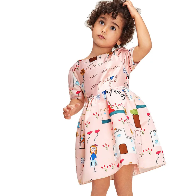 2-6 year girls summer Dress cartoon letter printing European American new princess dresses babys birthday party quality clothing
2-6 year girls summer Dress cartoon letter printing European American new princess dresses babys birthday party quality clothing