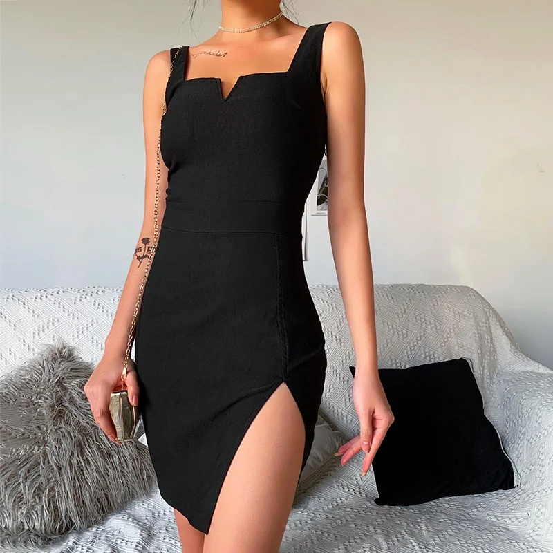 2021 Black Slash Neck Mini Dresses Hollow Out Split Hem Sleeveless Fashion Elegant Party Dresses Slim Bodycon Summer Dress
2021 Black Slash Neck Mini Dresses Hollow Out Split Hem Sleeveless Fashion Elegant Party Dresses Slim Bodycon Summer Dress