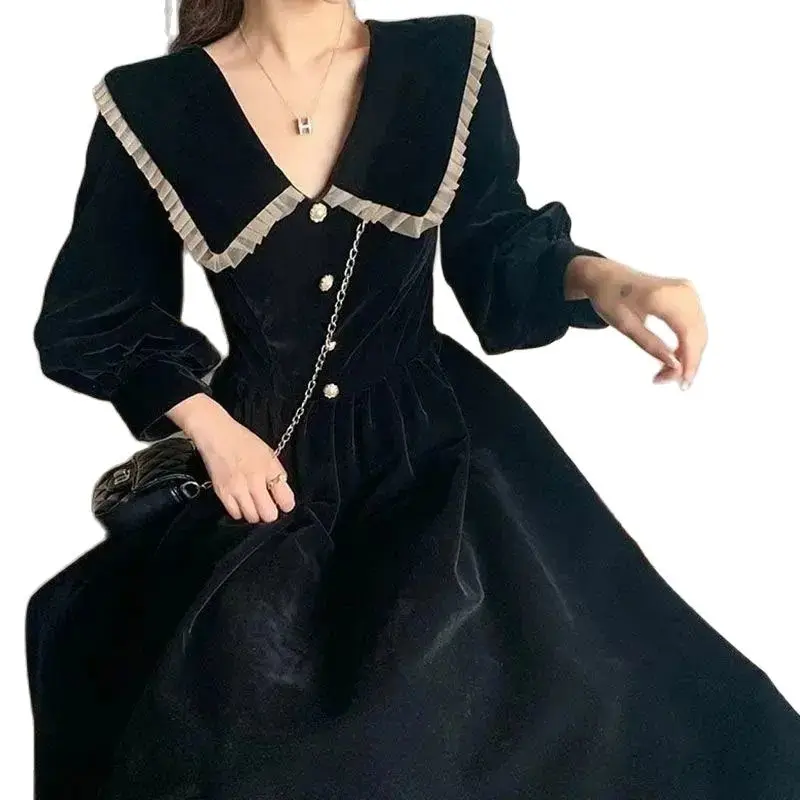 Evening Party Dress Velvet Patchwork Vintage Autumn Winter Vestidos Korean Peter Pan Collar Puff Sleeve Women Dresses CY142
Evening Party Dress Velvet Patchwork Vintage Autumn Winter Vestidos Korean Peter Pan Collar Puff Sleeve Women Dresses CY142