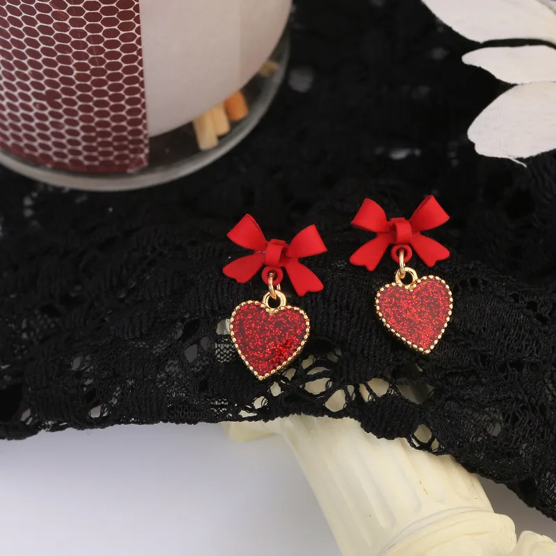 Exquisite Heart Drop Earrings 2020 Korean Fashion Red Bowknot Dangle Earrings For Women Jewelry Brincos Bijoux Boucle D'oreille
Exquisite Heart Drop Earrings 2020 Korean Fashion Red Bowknot Dangle Earrings For Women Jewelry Brincos Bijoux Boucle D'oreille