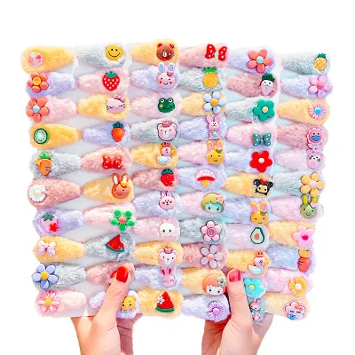 High Quality 5Pcs/set Colorful Girls Cartoon Fruits Plush Fluffy Hair Clip Set Sweet Cloth Handmade Hairpin Hair Accessories
High Quality 5Pcs/set Colorful Girls Cartoon Fruits Plush Fluffy Hair Clip Set Sweet Cloth Handmade Hairpin Hair Accessories