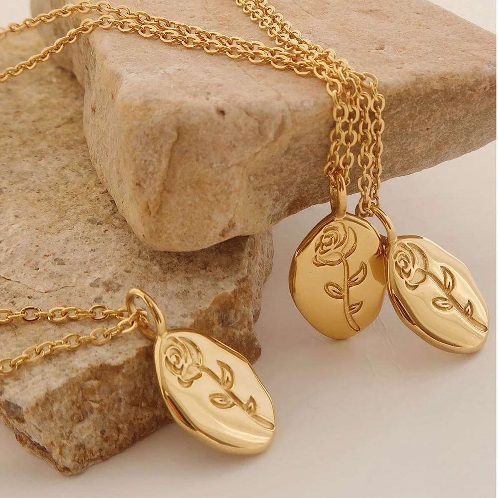 2021 New Elegant Irregular Oval Plate Engraving Rose Flower Pendant Necklace for Women Minimalist Stainless Steel Necklace
2021 New Elegant Irregular Oval Plate Engraving Rose Flower Pendant Necklace for Women Minimalist Stainless Steel Necklace