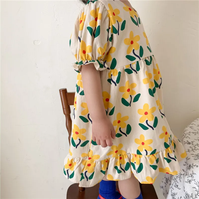 Elegant Baby Spring Summer Girls Dress Kids Teenagers Children Clothes Cotton Outwear Sleeveless Beach High Quality 
Elegant Baby Spring Summer Girls Dress Kids Teenagers Children Clothes Cotton Outwear Sleeveless Beach High Quality
