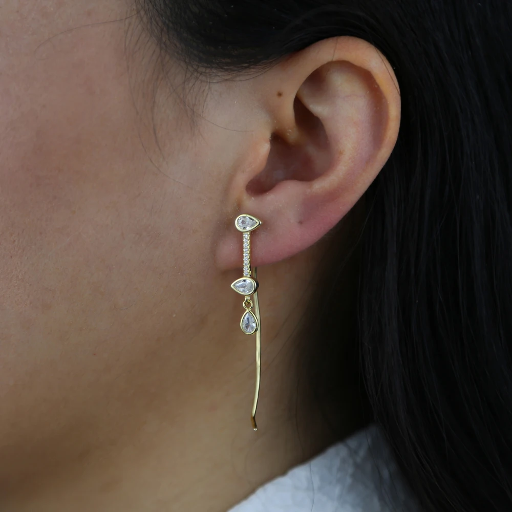 Long tassel dangle earring with Multi tear drop crystal charm for Lady women 925 sterling silver Gold color earring for wedding
Long tassel dangle earring with Multi tear drop crystal charm for Lady women 925 sterling silver Gold color earring for wedding