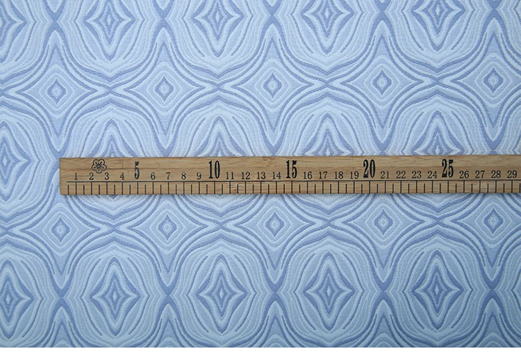 High end yard dyed jacquard 3D jacquard brocade fabric for fashion dress coat patchwork sewing DIY
High end yard dyed jacquard 3D jacquard brocade fabric for fashion dress coat patchwork sewing DIY