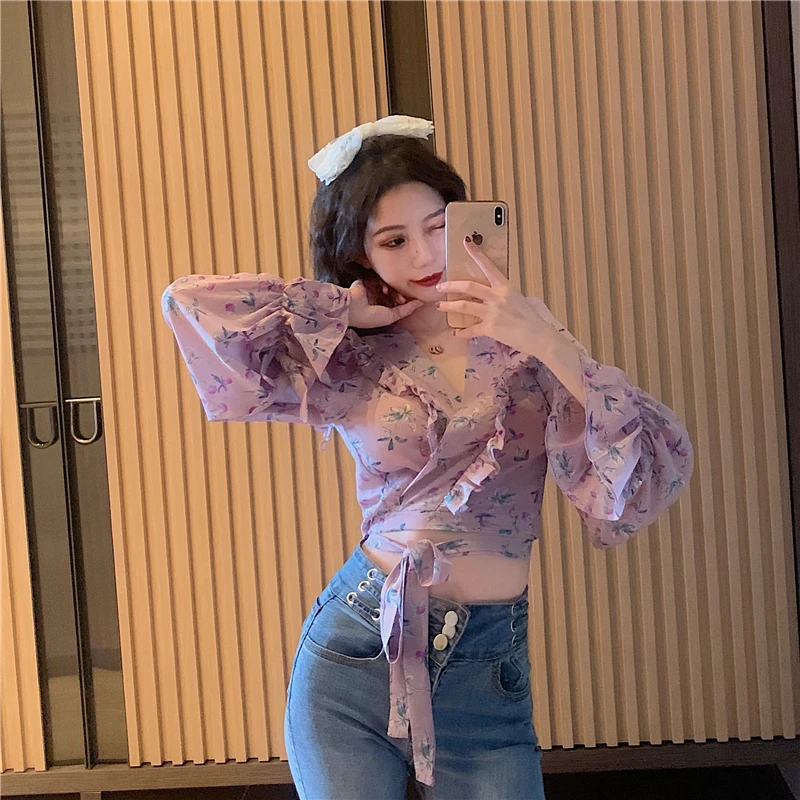 2020 New Women Fashion Shirts V-neck Ruffle Frilled Lantern Sleeve Floral Print Chiffon Blouse Summer Crop Tops Chemise Blusa
2020 New Women Fashion Shirts V-neck Ruffle Frilled Lantern Sleeve Floral Print Chiffon Blouse Summer Crop Tops Chemise Blusa