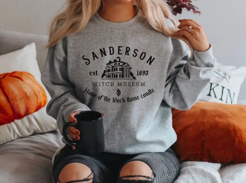 2021 New Sanderson Sisters with Museum Shirt Halloween Grphic Print Sweatshirt Hocus Pocus Crewneck Classical Movies Tops
2021 New Sanderson Sisters with Museum Shirt Halloween Grphic Print Sweatshirt Hocus Pocus Crewneck Classical Movies Tops